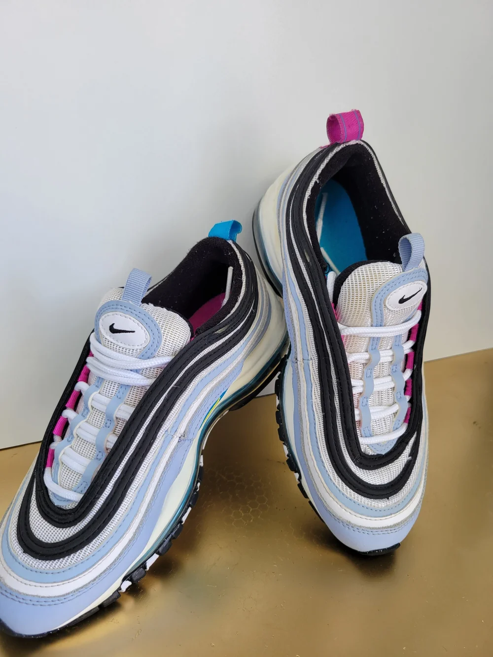 Nike Air Max 97 Sneakers in Light Blue, Black & White Size 4Y Fits Women 5.5